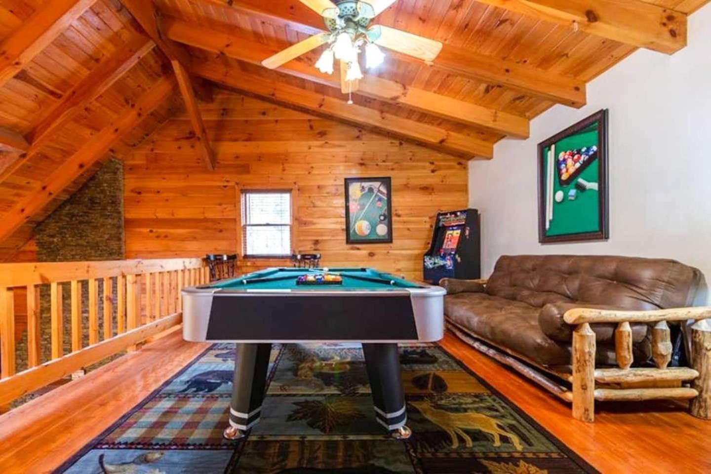 Pigeonforge Cabin Game Roomdog Friendlyhot Tub Pigeon Forge Zewnętrze zdjęcie